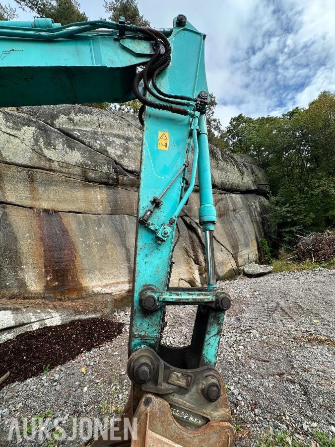 2002 Kobelco SK 135 SR LC Gravemaskin mva fri