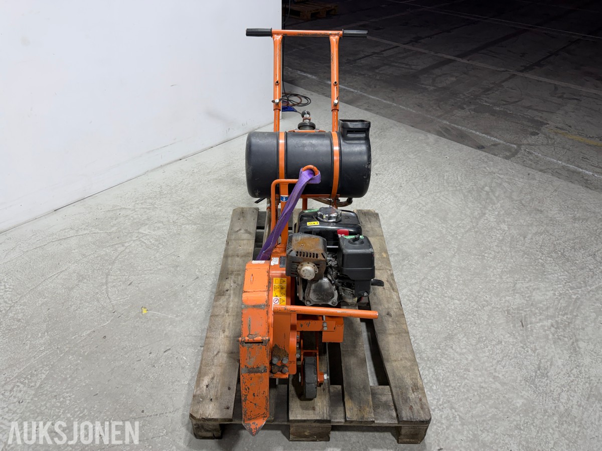 Mikasa MCD-1UBLH Asfaltsag / Betongsag