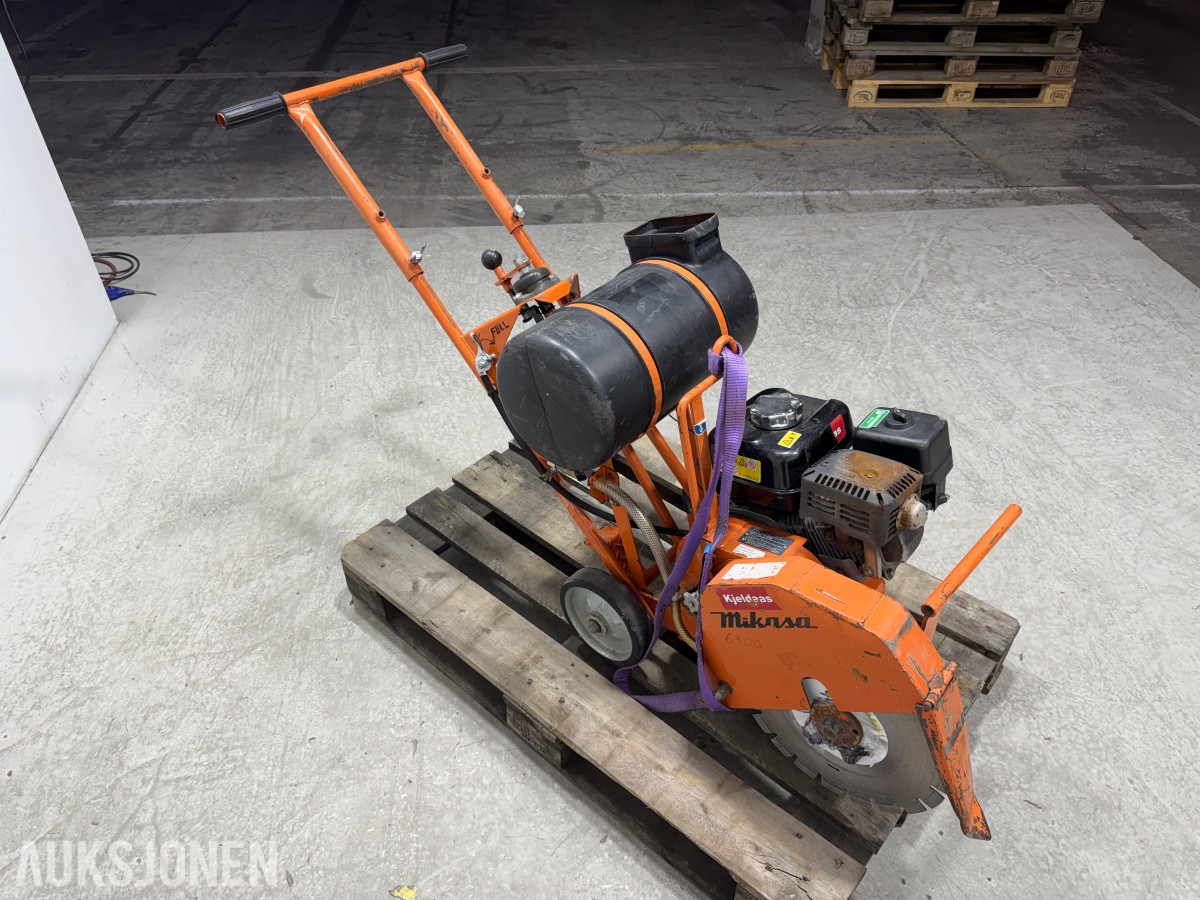 Mikasa MCD-1UBLH Asfaltsag / Betongsag