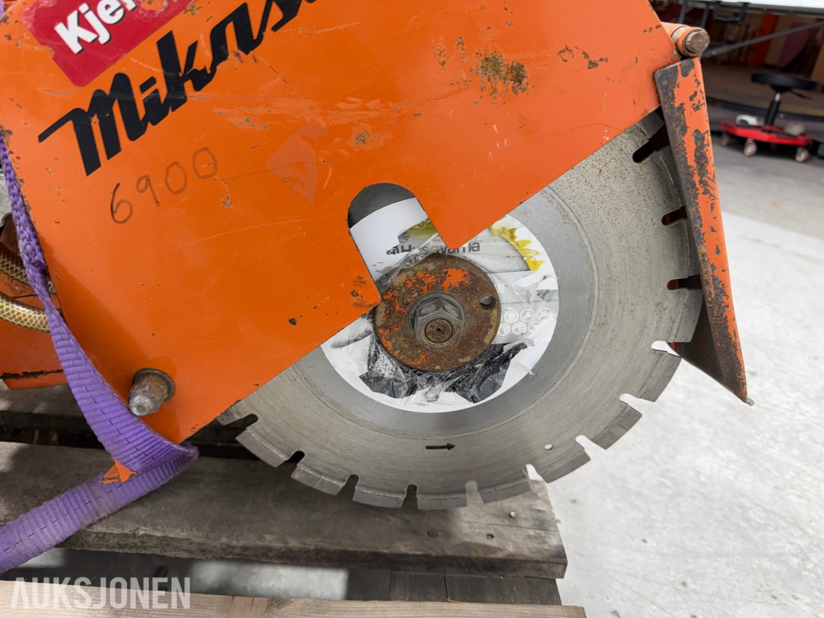 Mikasa MCD-1UBLH Asfaltsag / Betongsag