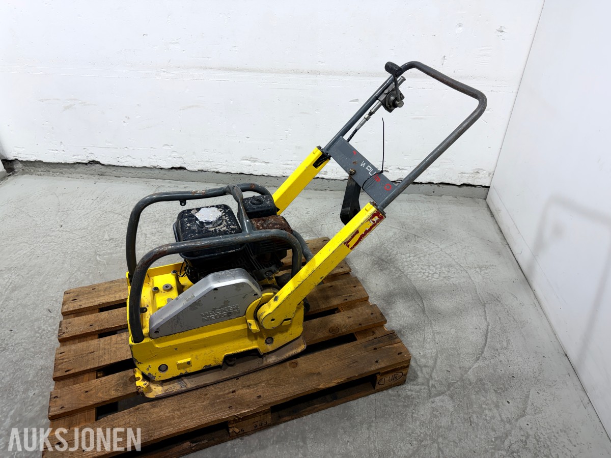 Wacker Neuson WPU1550 Vibroplate - 100kg