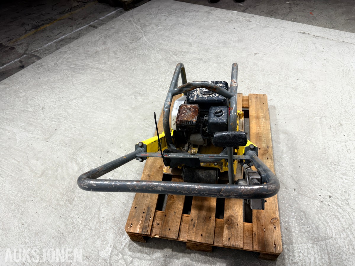 Wacker Neuson WPU1550 Vibroplate - 100kg