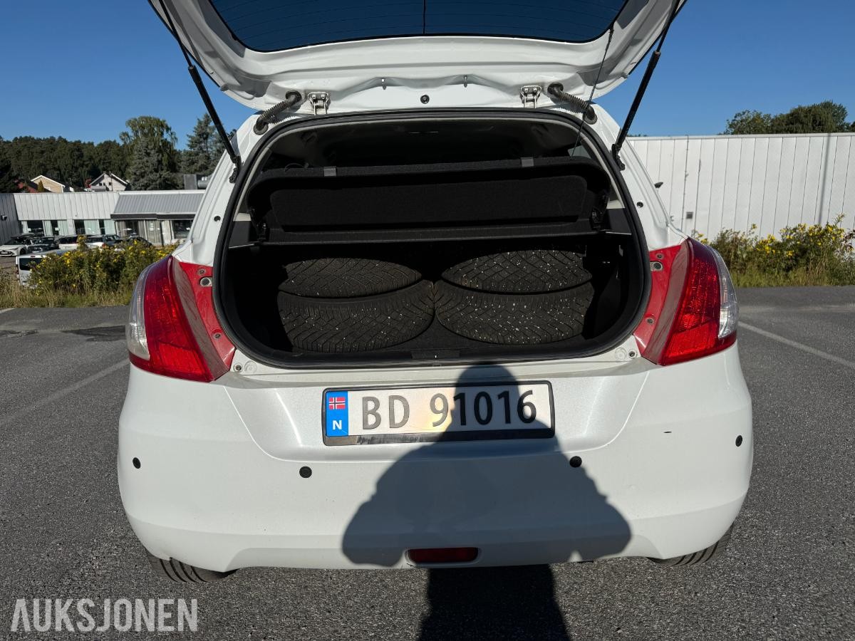 2015 Suzuki SWIFT 1.2-90 4X4, 205299km.