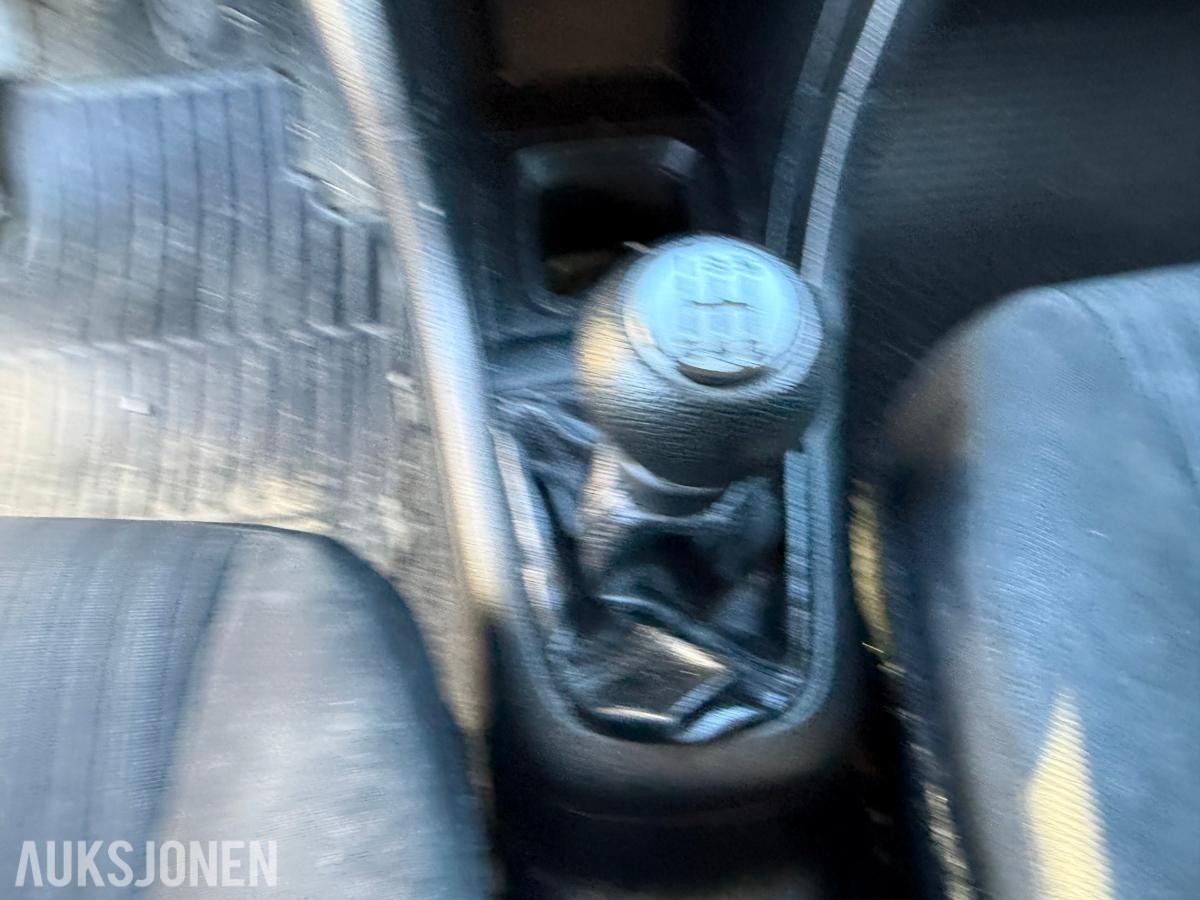 2015 Suzuki SWIFT 1.2-90 4X4, 205299km.