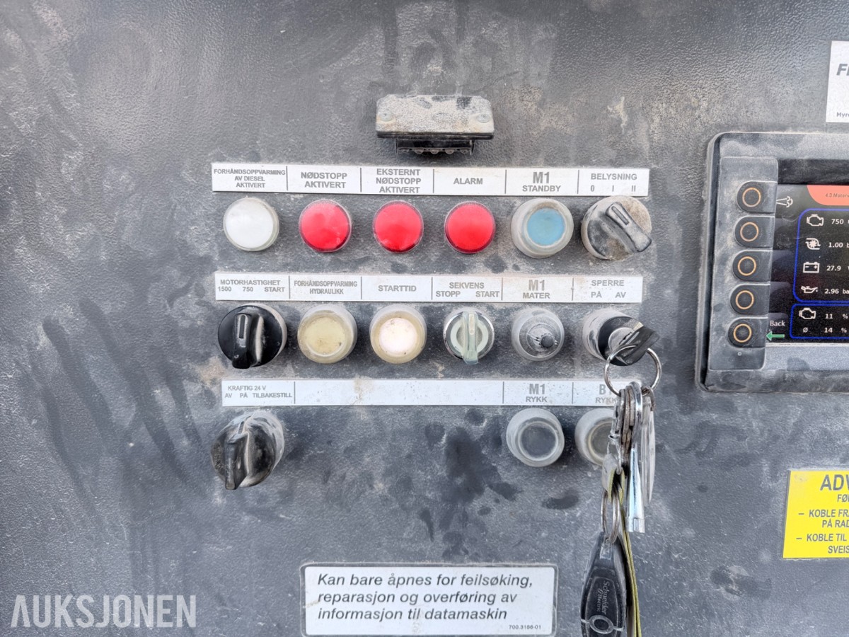 2018 Sandvik UJ440i Classic mobil kjeftknuser– magnetbånd - radiostyring