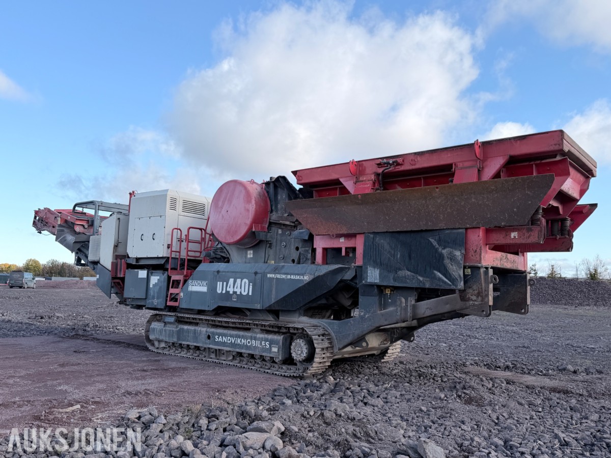 2018 Sandvik UJ440i Classic mobil kjeftknuser– magnetbånd - radiostyring