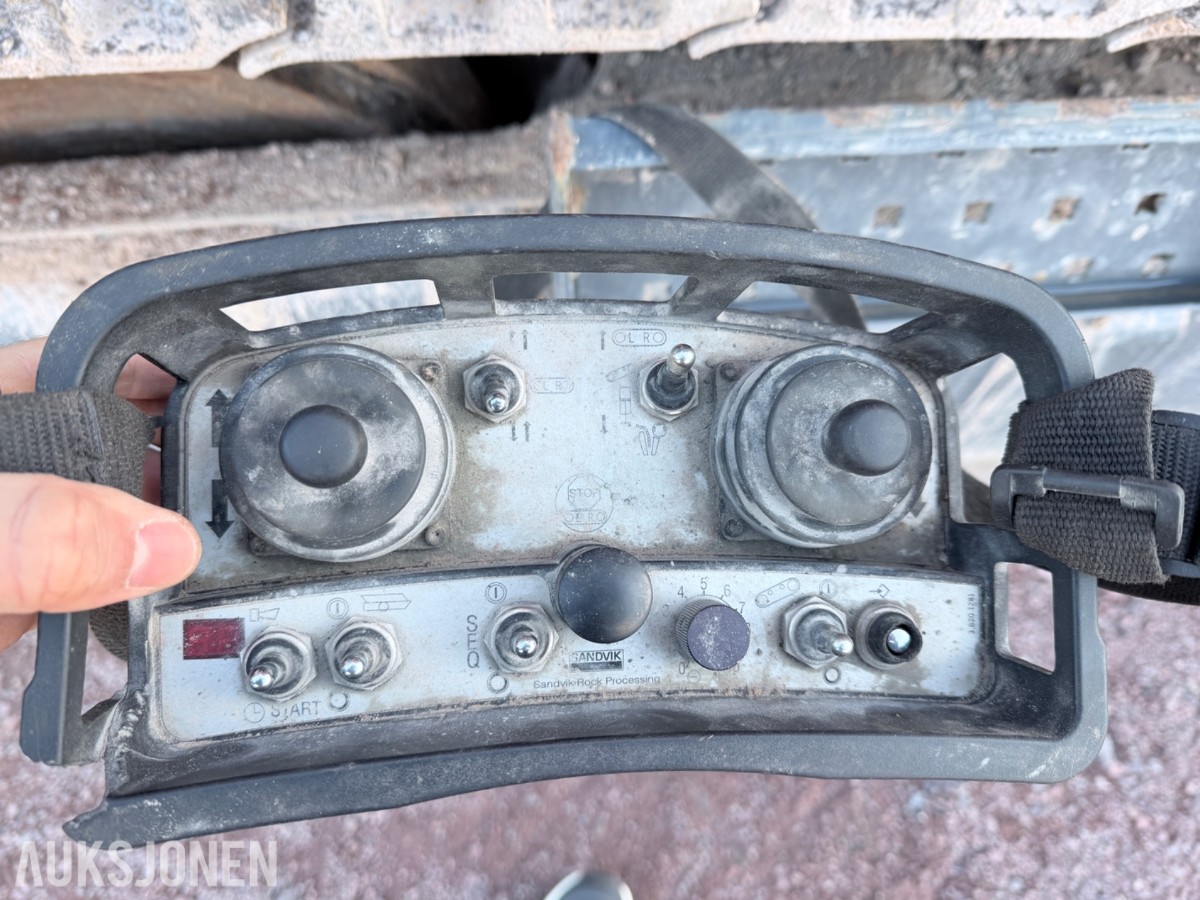 2018 Sandvik UJ440i Classic mobil kjeftknuser– magnetbånd - radiostyring