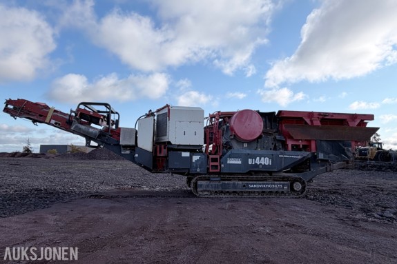2018 Sandvik UJ440i Classic mobil kjeftknuser– magnetbånd - radiostyring