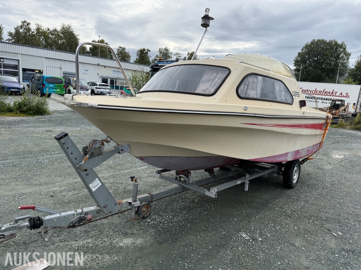 Shetland cabincruiser med Mercury 135 og Gaupen båthenger