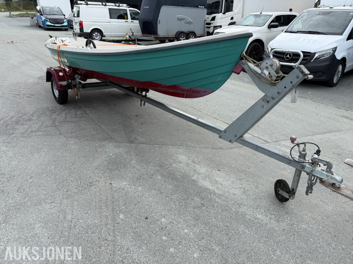 Terhi Saiman 478 cm med Gaupen båthenger – selges samlet