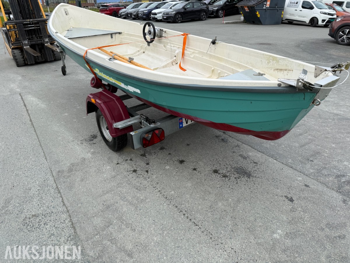 Terhi Saiman 478 cm med Gaupen båthenger – selges samlet
