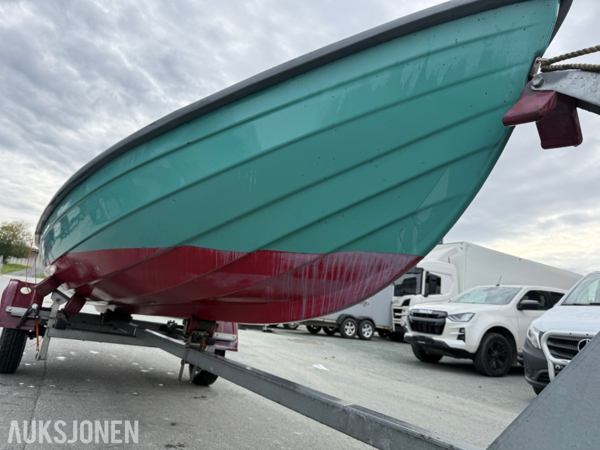 Terhi Saiman 478 cm med Gaupen båthenger – selges samlet