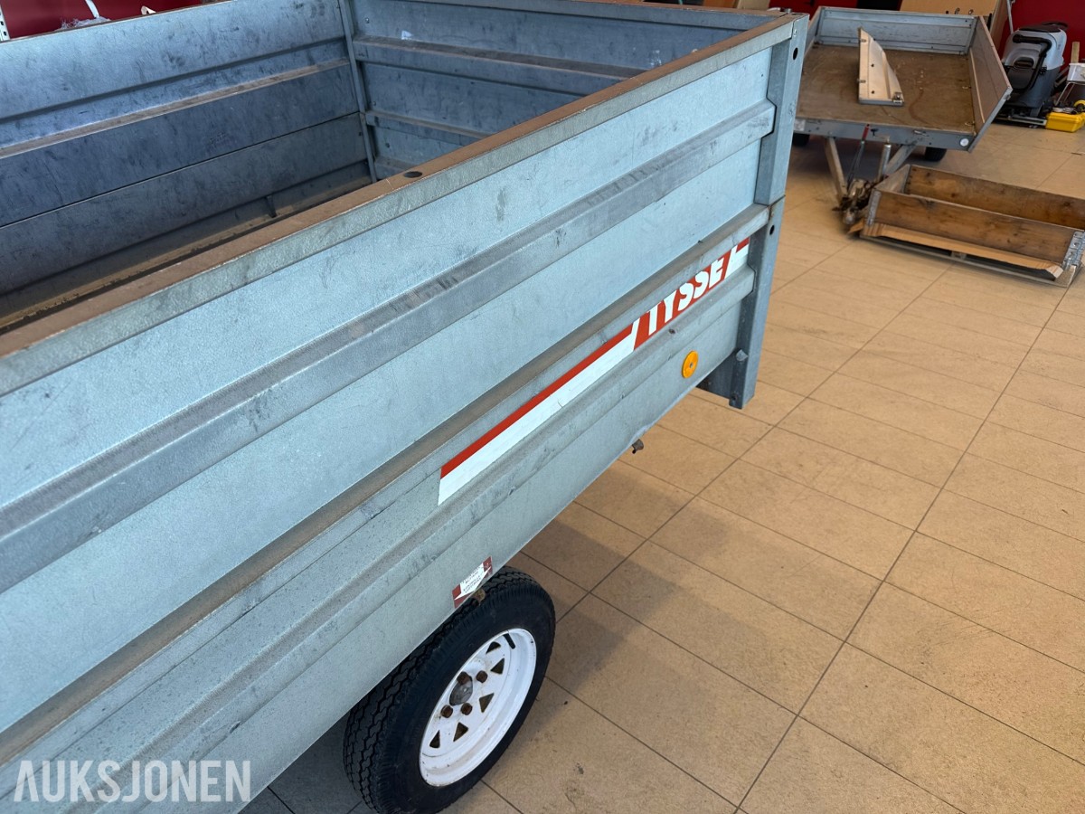 2001 Tysse tilhenger – 800 kg totalvekt