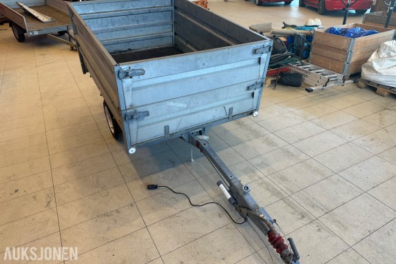 2001 Tysse tilhenger – 800 kg totalvekt