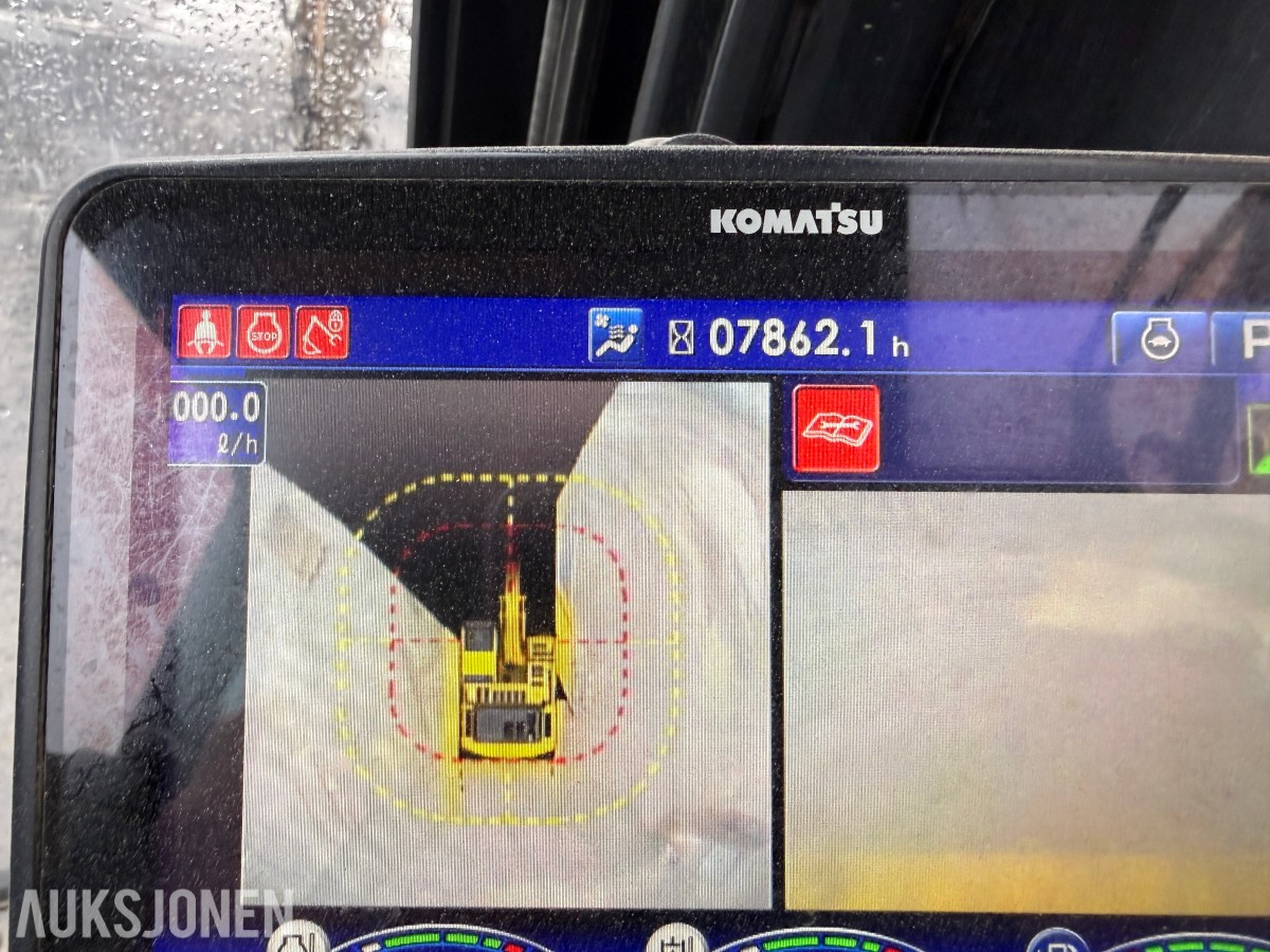 2020 Komatsu PC490LC-11E0 beltegraver med graveskuffe – 48 tonn