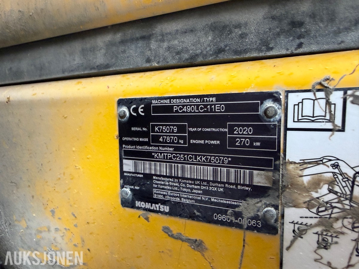 2020 Komatsu PC490LC-11E0 beltegraver med graveskuffe – 48 tonn