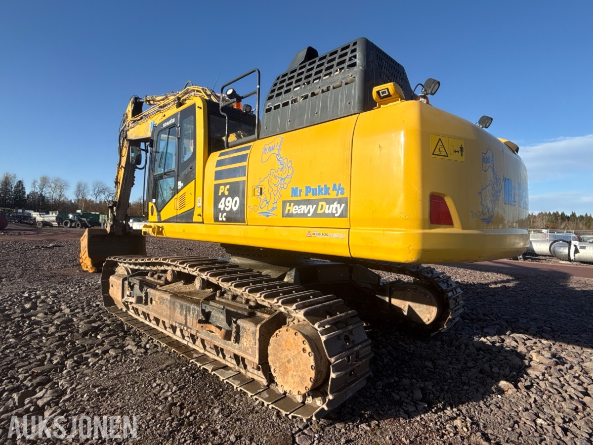 2020 Komatsu PC490LC-11E0 beltegraver med graveskuffe – 48 tonn