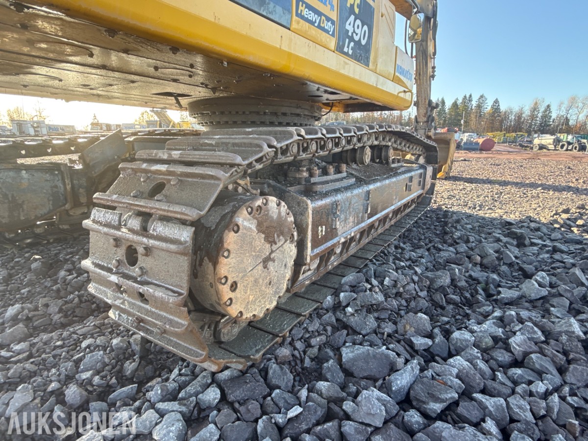 2020 Komatsu PC490LC-11E0 beltegraver med graveskuffe – 48 tonn