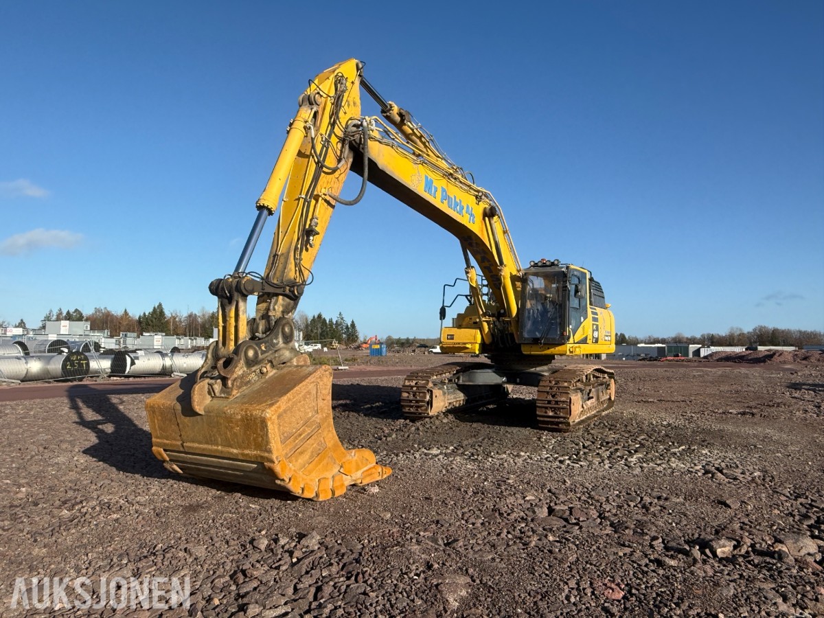2020 Komatsu PC490LC-11E0 beltegraver med graveskuffe – 48 tonn
