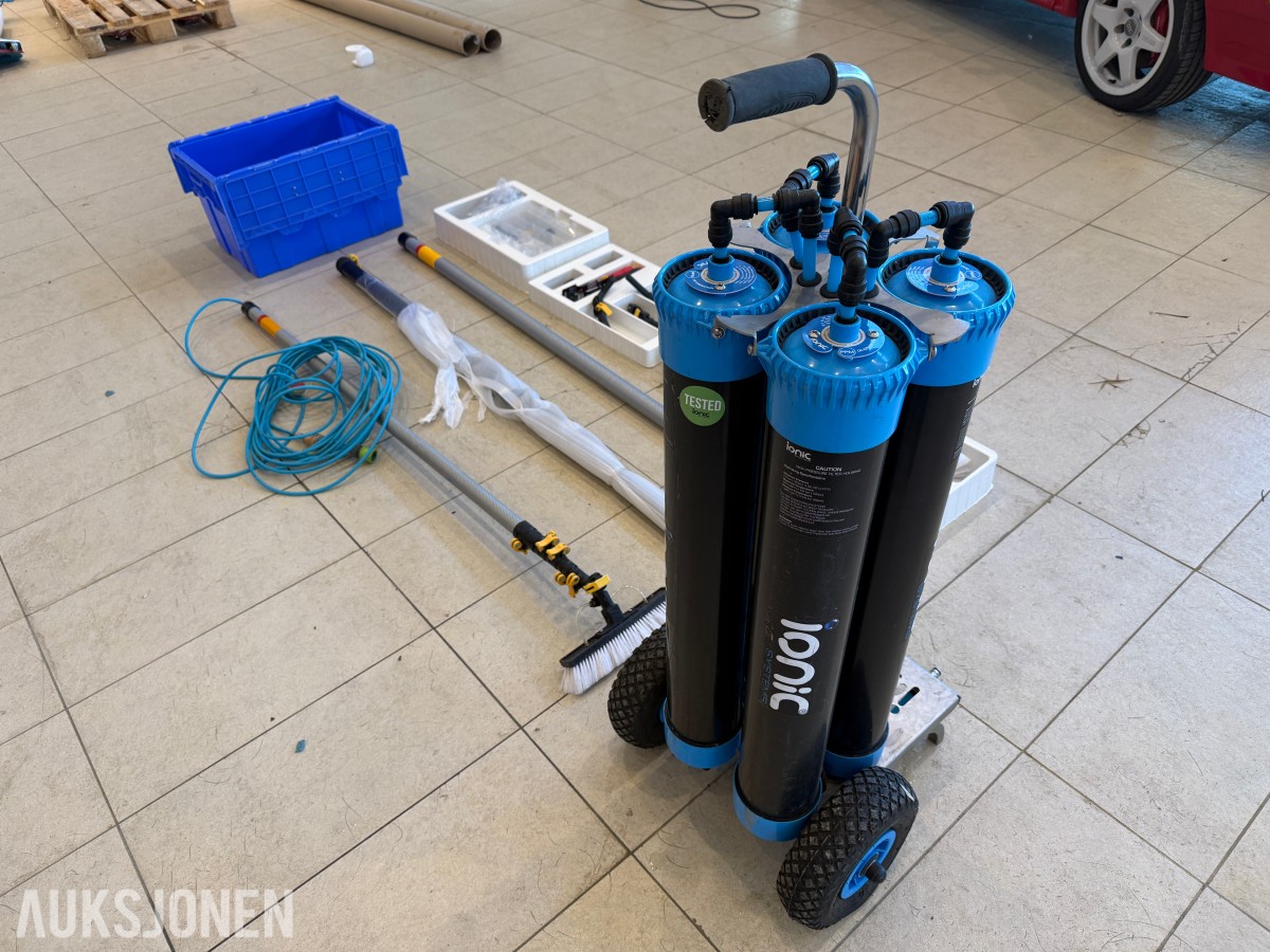 Ionic Systems vinduspyle-/vannrensesystem på tralle