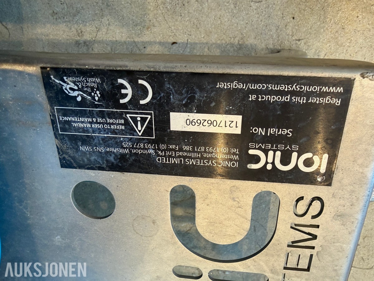 Ionic Systems vinduspyle-/vannrensesystem på tralle