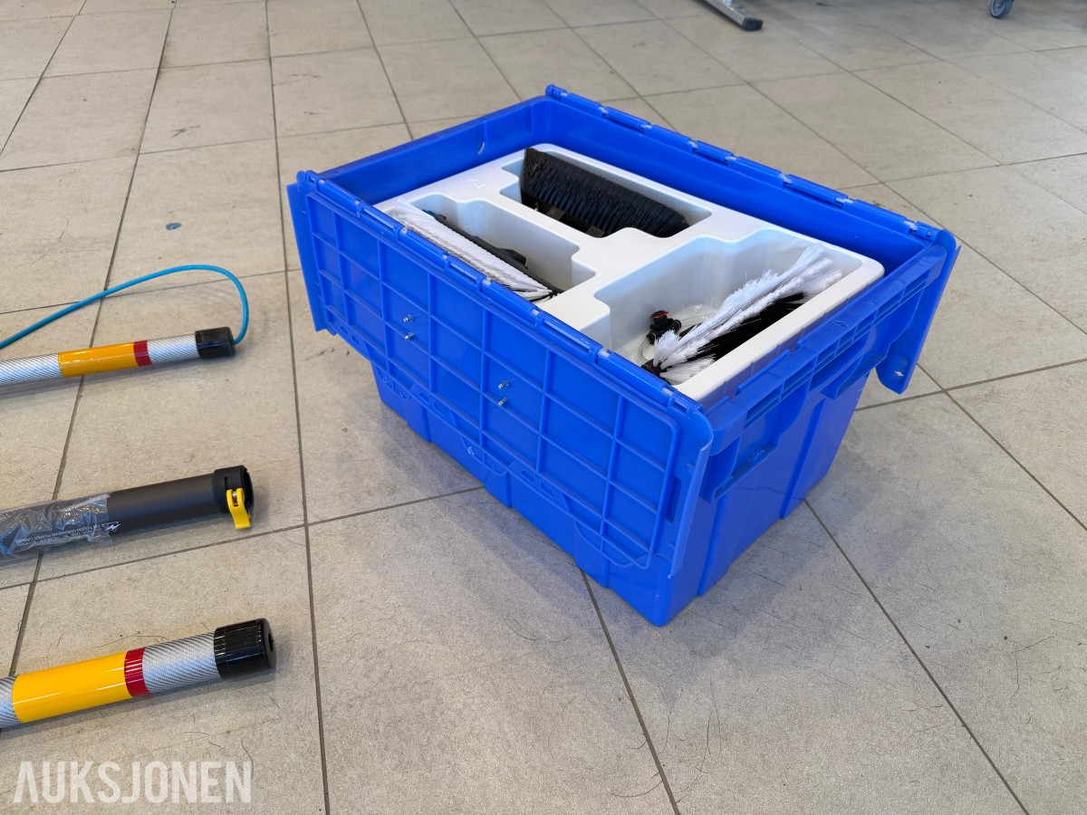 Ionic Systems vinduspyle-/vannrensesystem på tralle