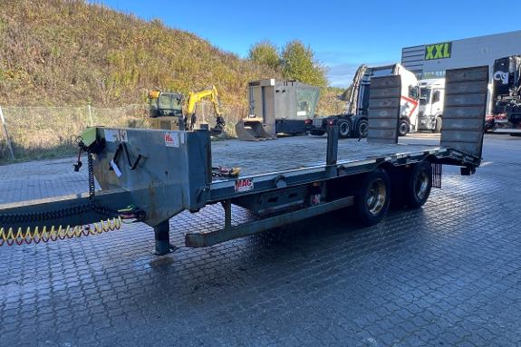 2019 McCauley MAC-DL2-19 Maskinhenger m/kjørebruer