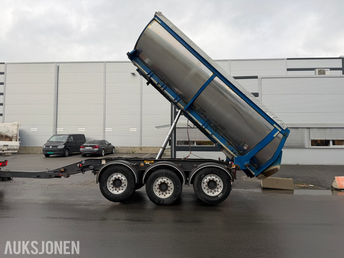 2015 Nor slep PHV-24T Asfalt trippel M/luftkappell