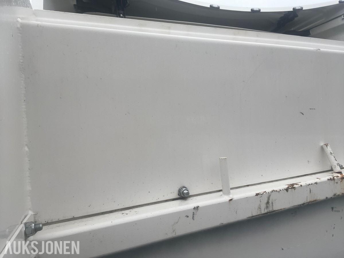 2025 Birger Hakarps HKP-15-9 krokflak 9m3 15t