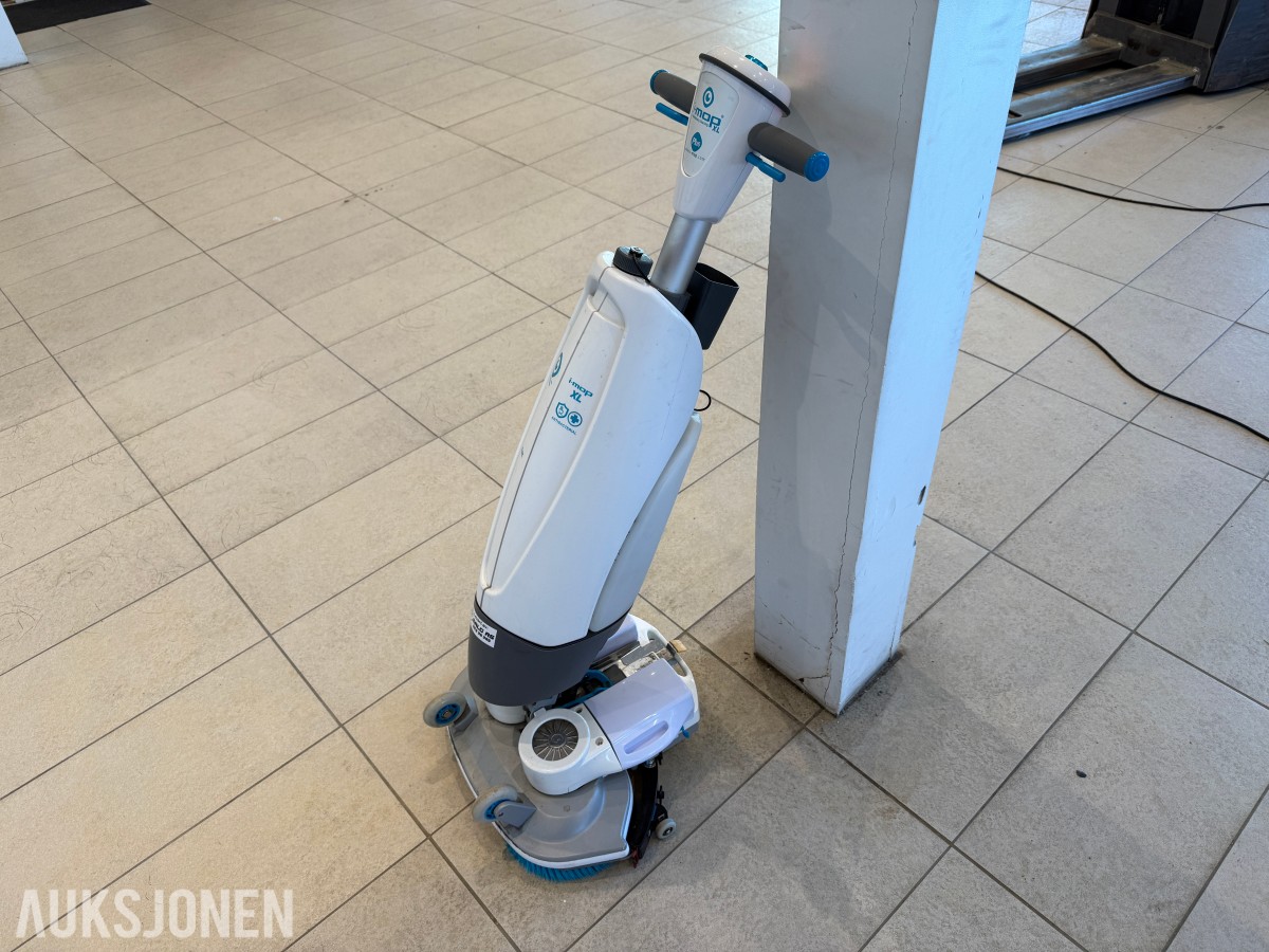 i-mop XL Plus gulvvaskemaskin m/ lader og 4 batteri