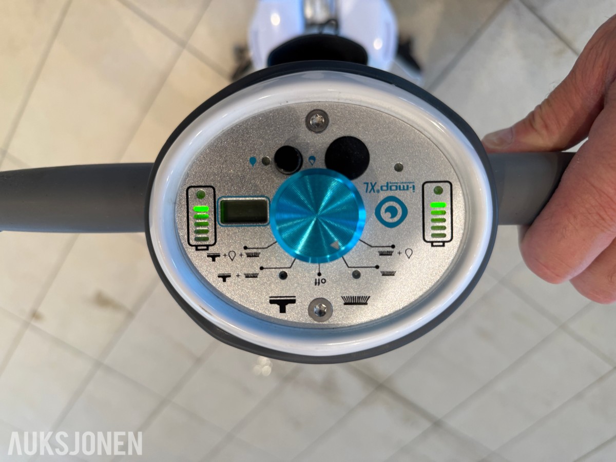 i-mop XL Plus gulvvaskemaskin m/ lader og 4 batteri