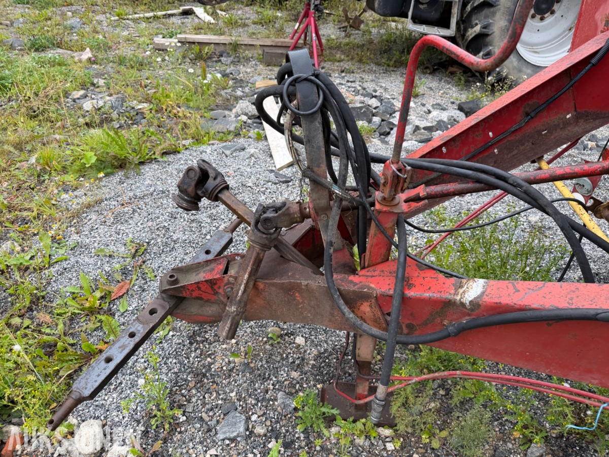2 Stk New Holland 835 Rundballpresse REP OBJEKT