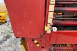 2 Stk New Holland 835 Rundballpresse REP OBJEKT