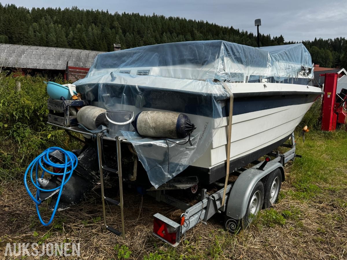1984 Andy båt med reg henger og Volvo Penta motor