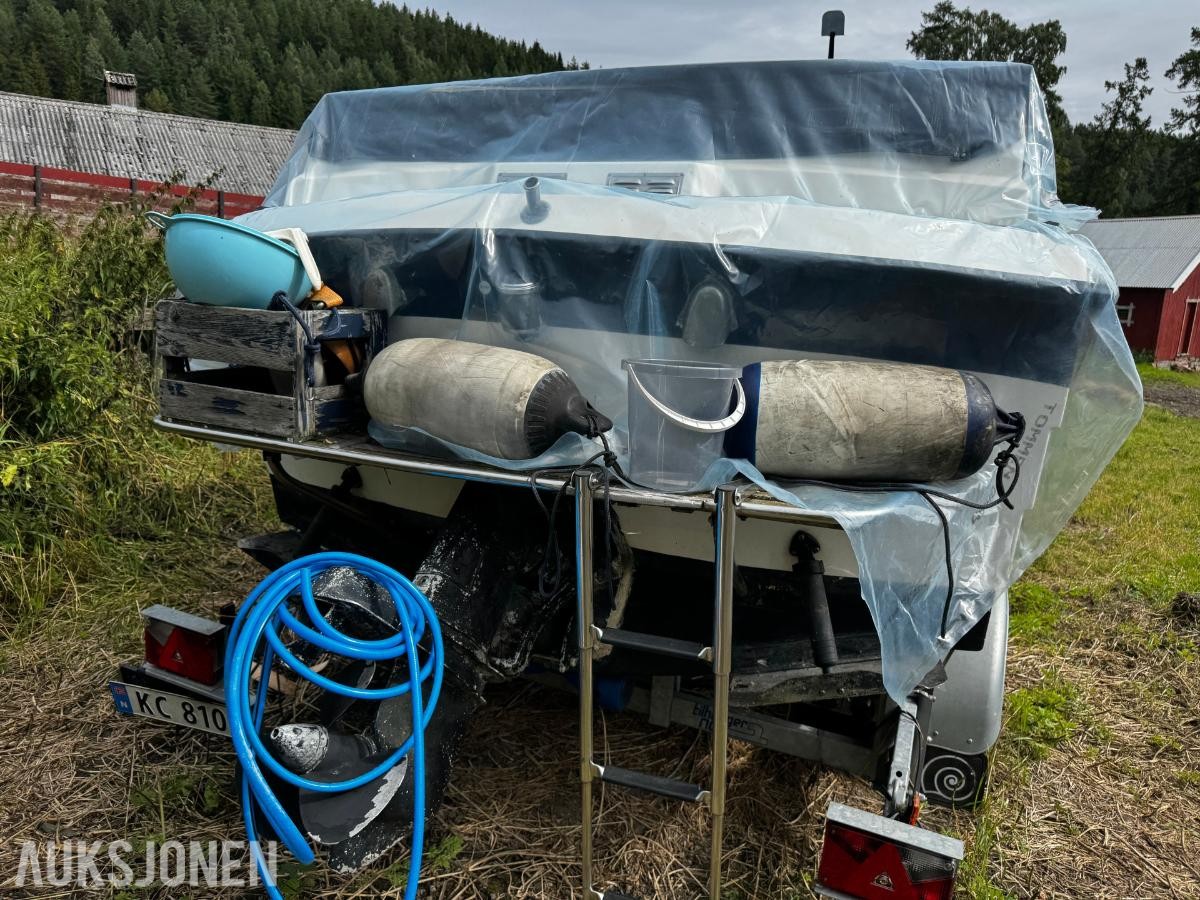 1984 Andy båt med reg henger og Volvo Penta motor