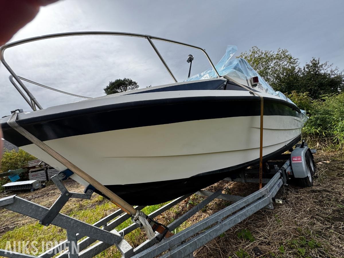 1984 Andy båt med reg henger og Volvo Penta motor