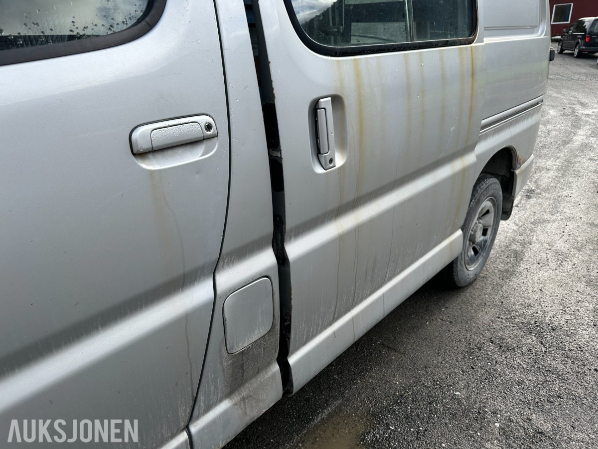 2007 TOYOTA HIACE 4WD MANUELL REP OBJEKT
