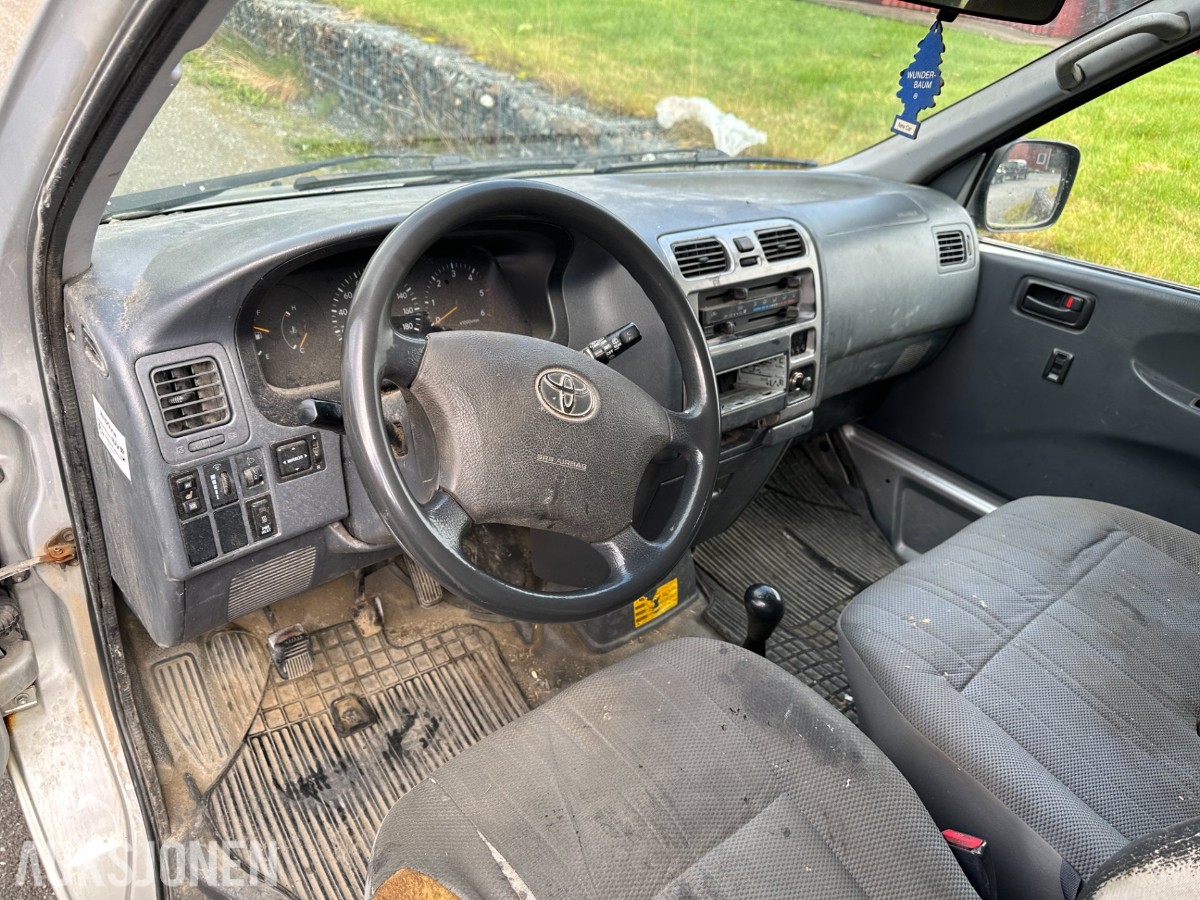 2007 TOYOTA HIACE 4WD MANUELL REP OBJEKT