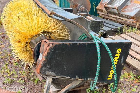 2018 Engcon Engcon feievals til gravemaskin