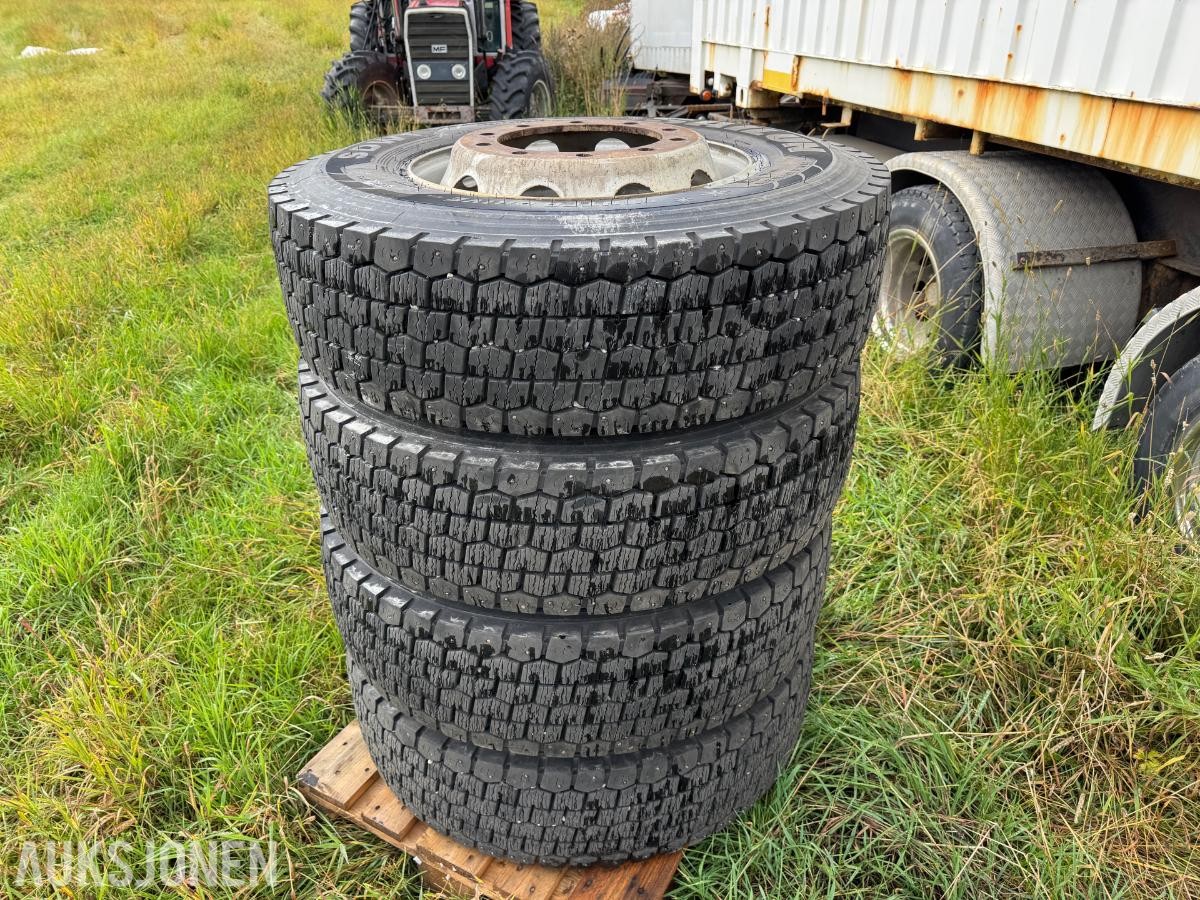 Sailun SDW1 winterdrive 295/80R22.5 dekk og felg / 4stk 