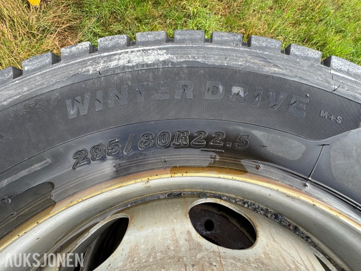 Sailun SDW1 winterdrive 295/80R22.5 dekk og felg / 4stk 