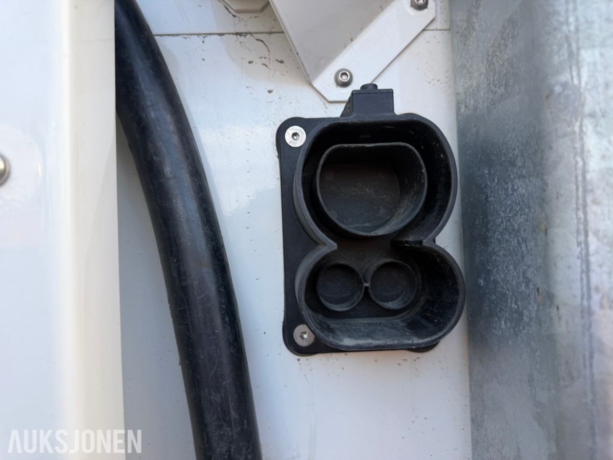2023 ELCHARGE Modular Charging Unit - 150kWh hurtiglader