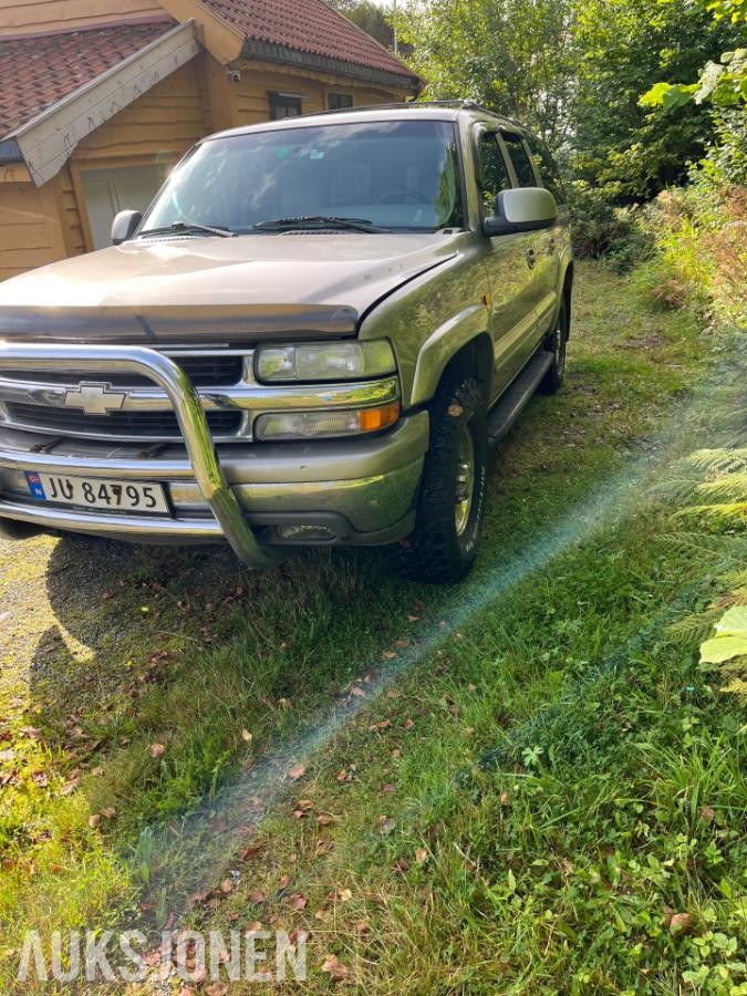 2002 CHEVROLET SUBURBAN LANCE 2500LS 6.0L 320HK 4WD AUTOMAT 7-SETER