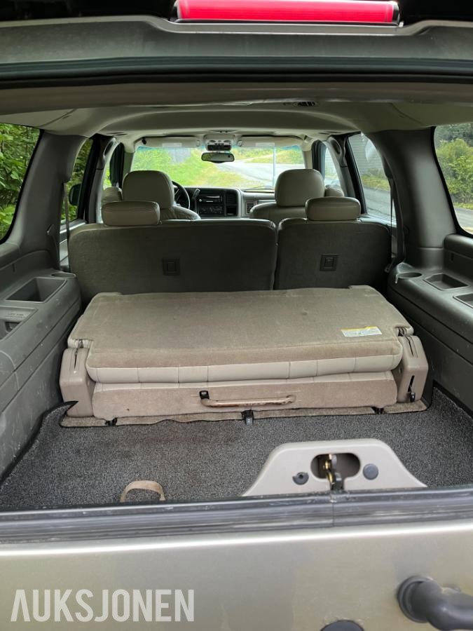 2002 CHEVROLET SUBURBAN LANCE 2500LS 6.0L 320HK 4WD AUTOMAT 7-SETER