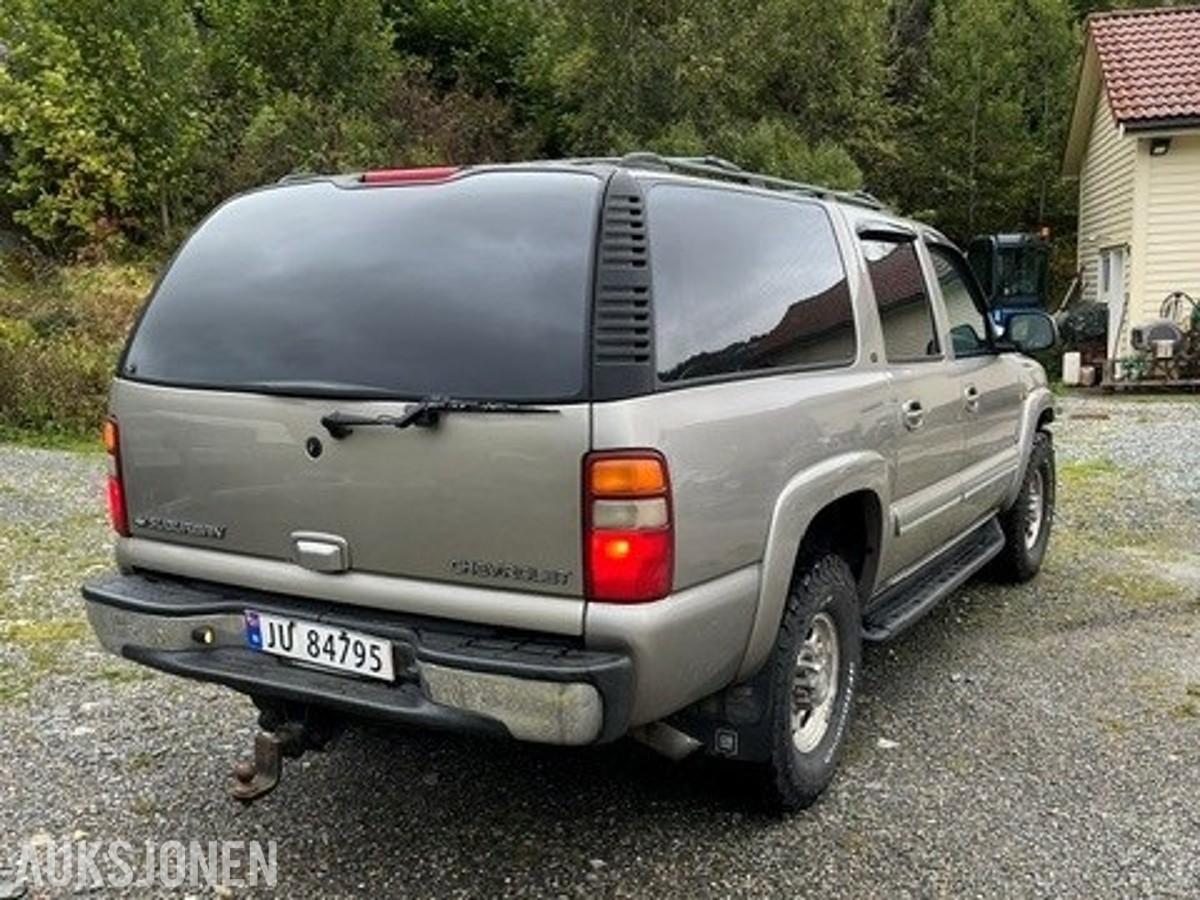 2002 CHEVROLET SUBURBAN LANCE 2500LS 6.0L 320HK 4WD AUTOMAT 7-SETER