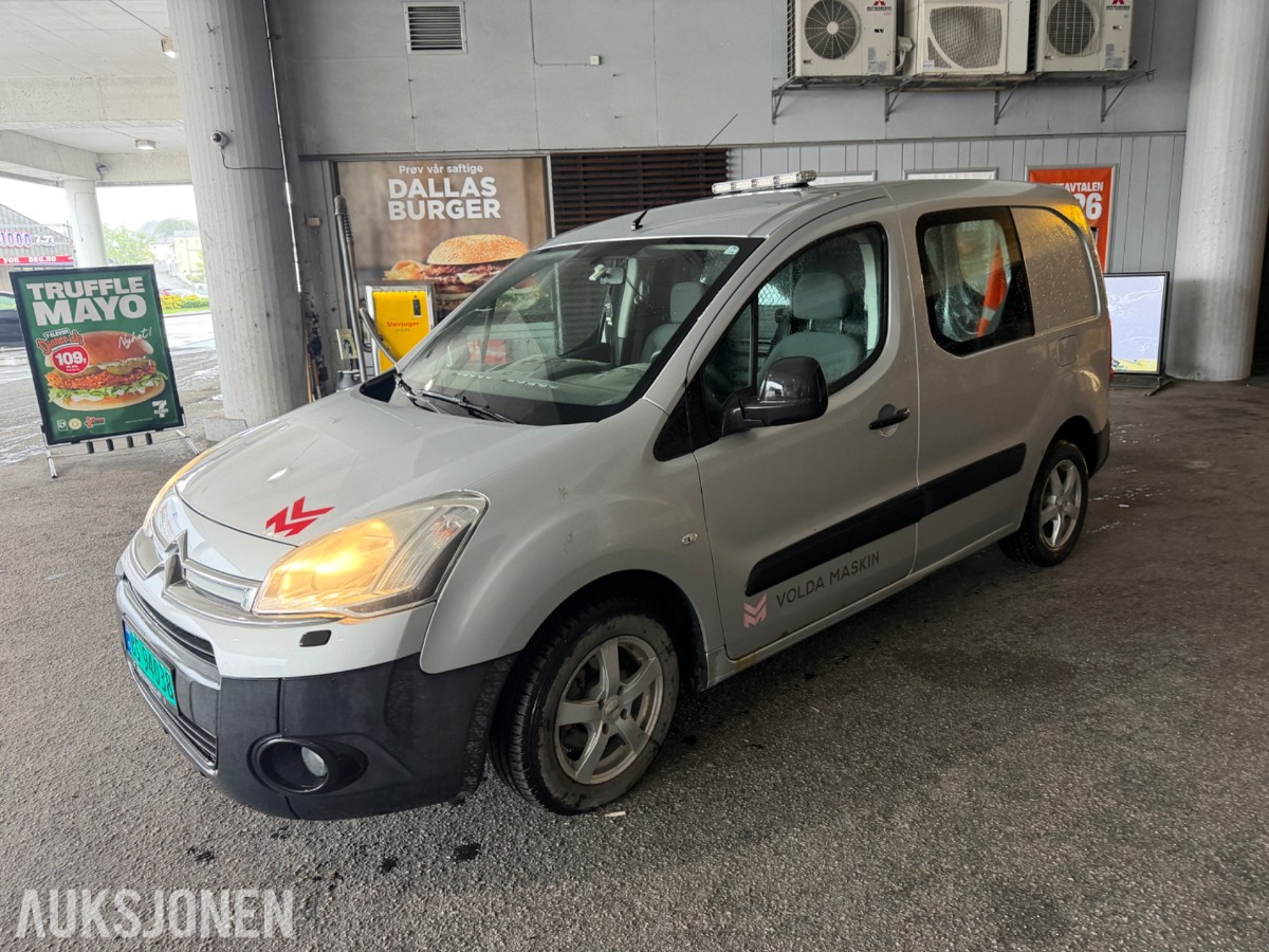 Citroen Berlingo - 2014 Modell - 193565 Km