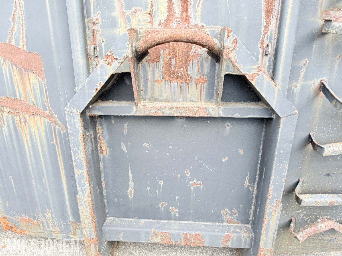 KROKKASSE / KROKCONTAINER - GMM ÅPEN STÅLCONTAINER - DØRER - STIGTRINN