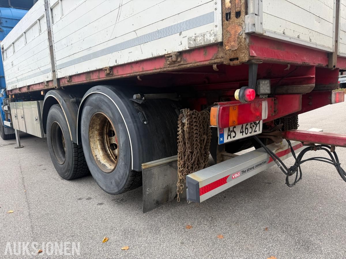 Scania R620 V8 kranbil med HIAB 195-5 kran og 3-akslet henger