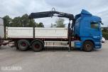 Scania R620 V8 kranbil med HIAB 195-5 kran og 3-akslet henger