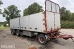 Scania R620 V8 kranbil med HIAB 195-5 kran og 3-akslet henger